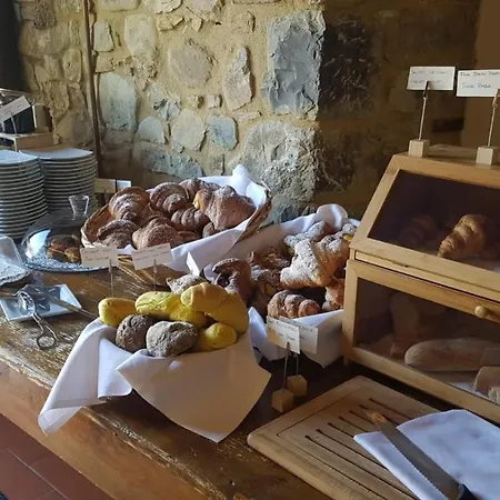 Relais Riserva Di Fizzano 아파트