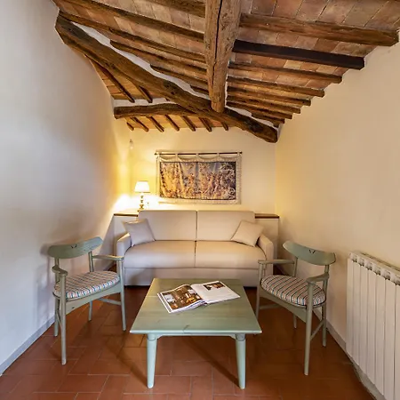 아파트 Relais Riserva Di Fizzano