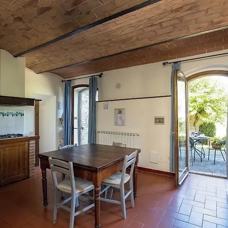 아파트 Relais Riserva Di Fizzano *