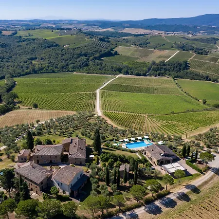 Relais Riserva Di Fizzano 아파트